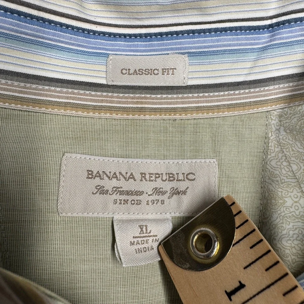 Banana Republic Shirt Blue Green Button Down Classic Fit‎ Striped Men's XL